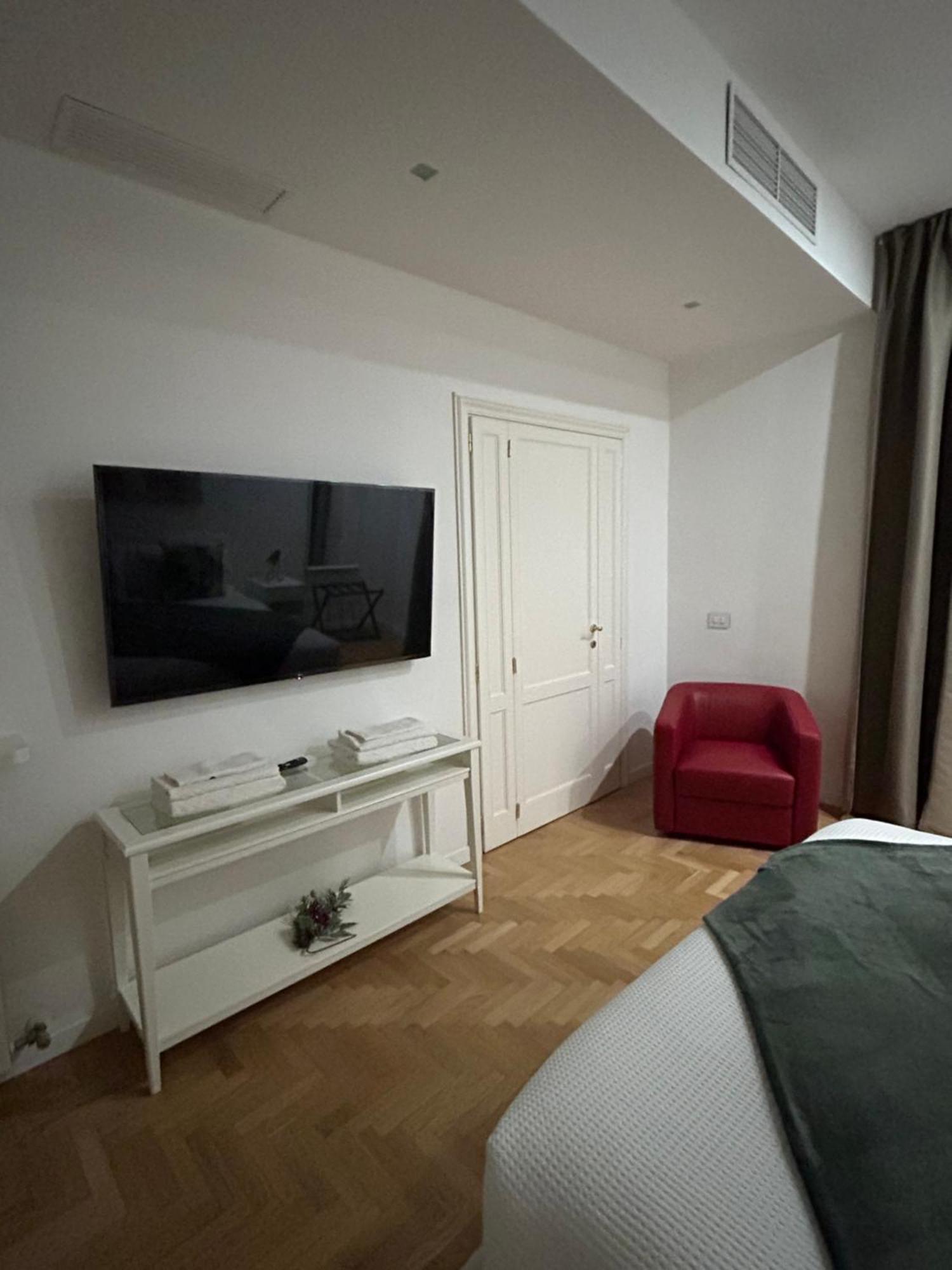 Colosseum Rome Guest House Luil Экстерьер фото